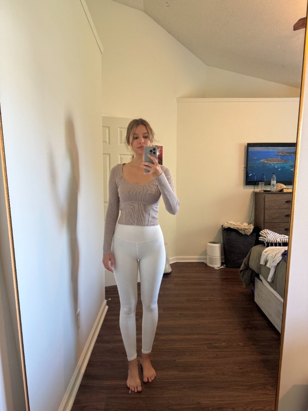 Alo White Leggings (Size XS)